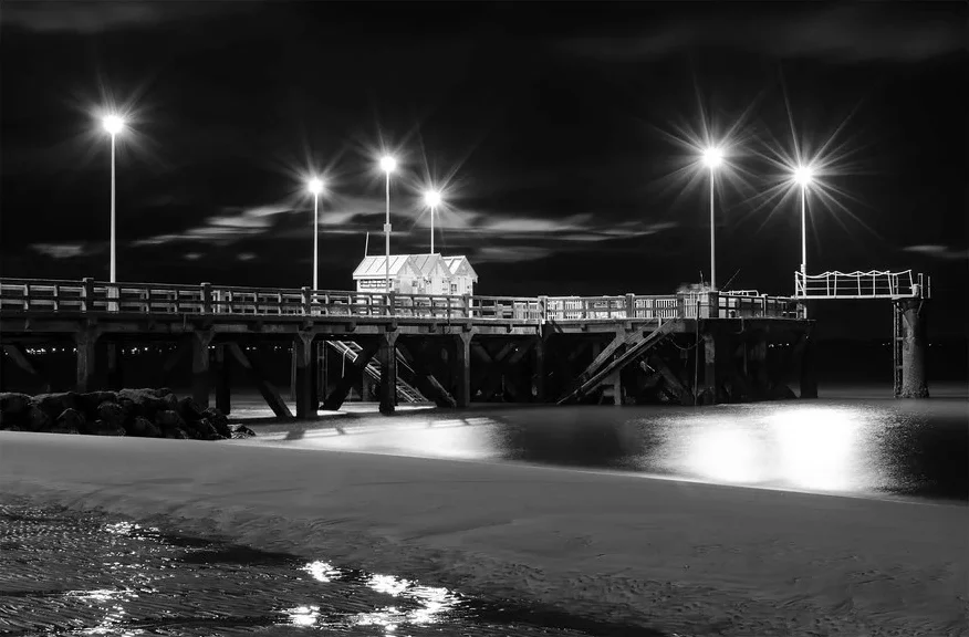 La jetée d'Eyrac la nuit
